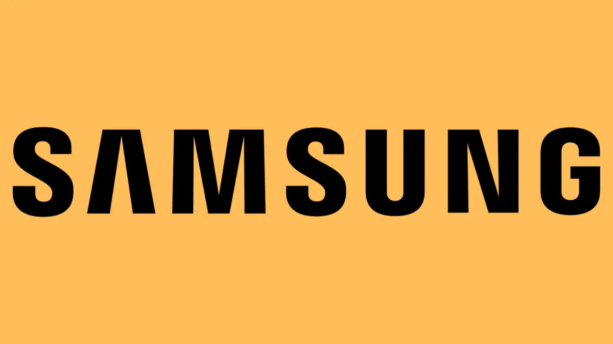 Samsung patent outlines a wide tri-fold design with dual hinges and flexible use cases